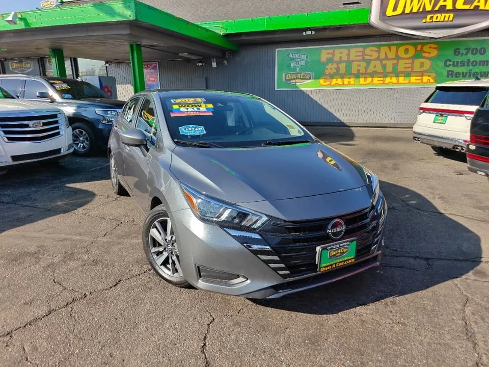 2023 Nissan Versa - Image 12 of 17