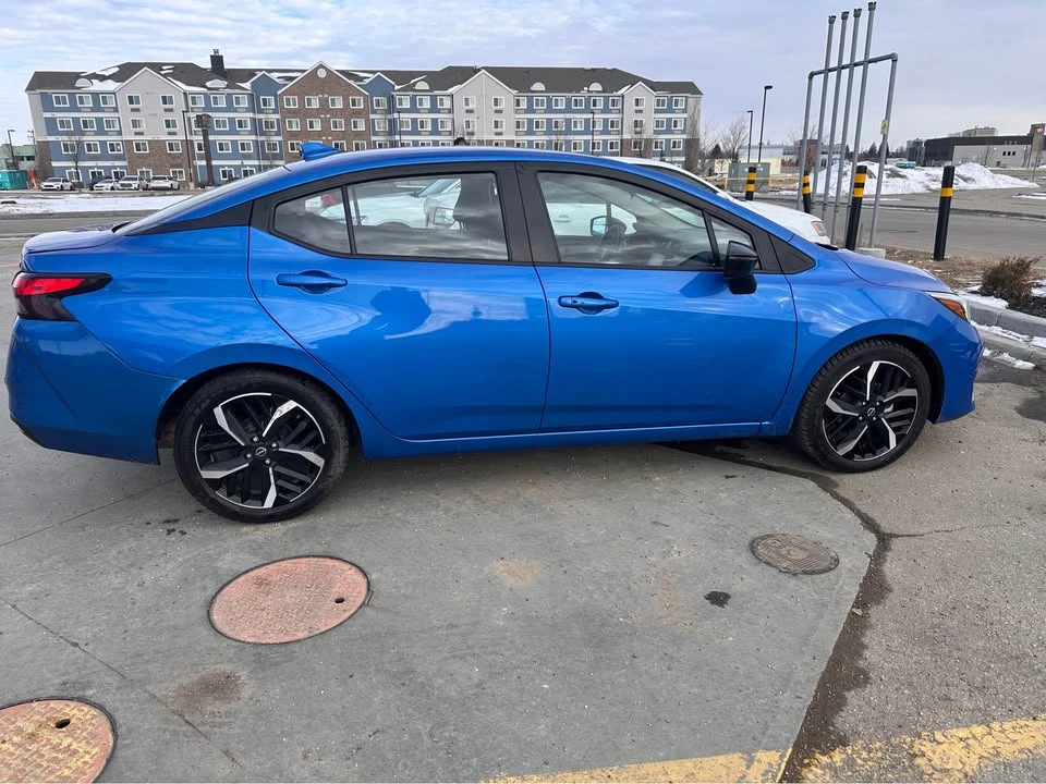 2023 Nissan Versa - Image 4 of 19
