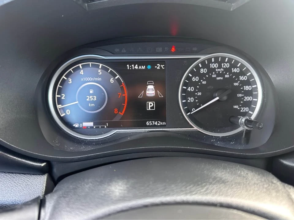 2023 Nissan Versa - Image 9 of 19