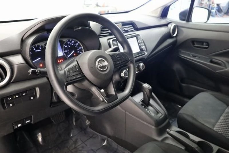 2023 Nissan Versa - Image 8 of 19