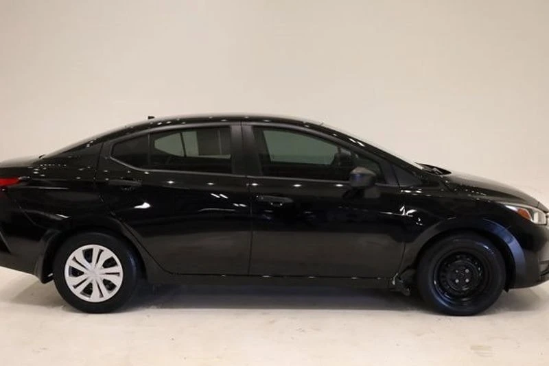 2023 Nissan Versa - Image 2 of 19