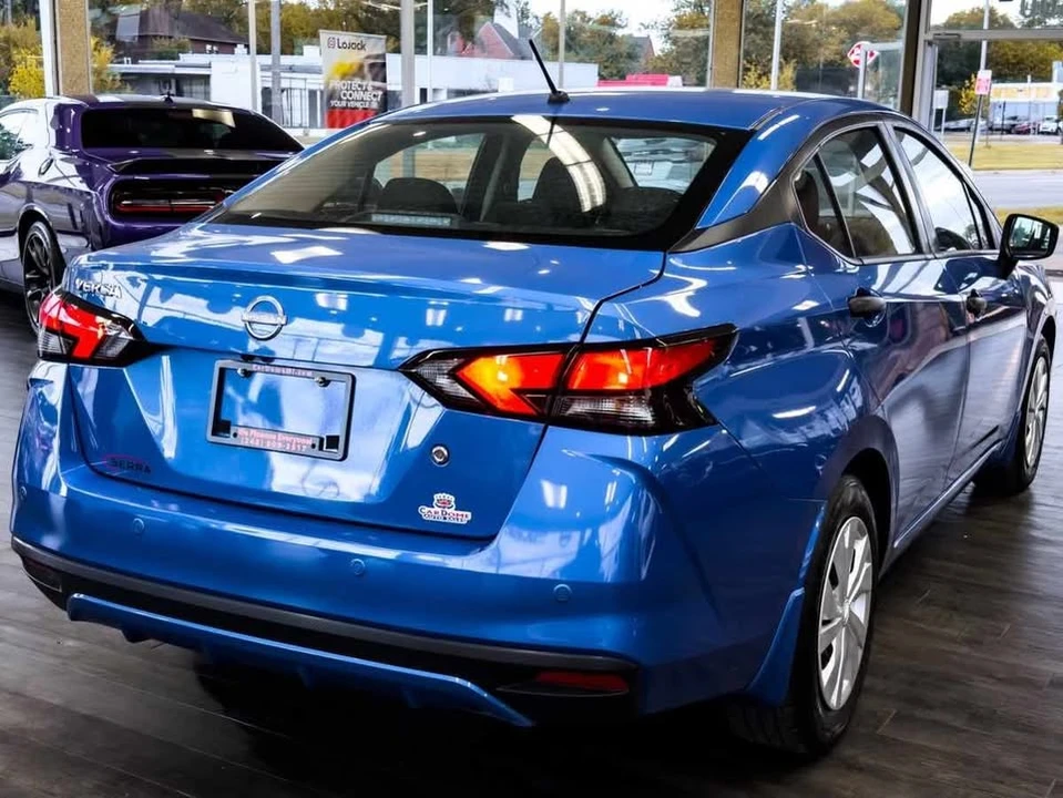 2023 Nissan Versa - Image 14 of 20