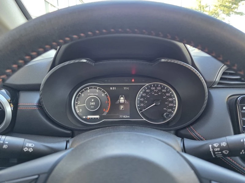 2023 Nissan Versa - Image 10 of 19