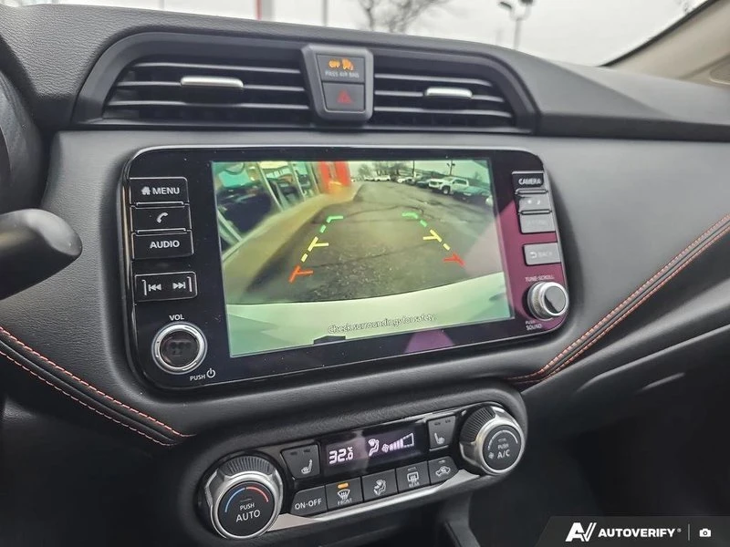2023 Nissan Versa - Image 16 of 18