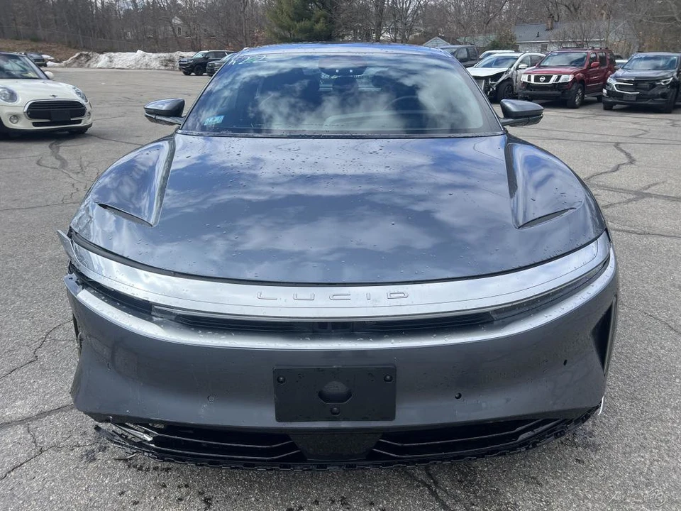 2023 Lucid Air - Image 3 of 12