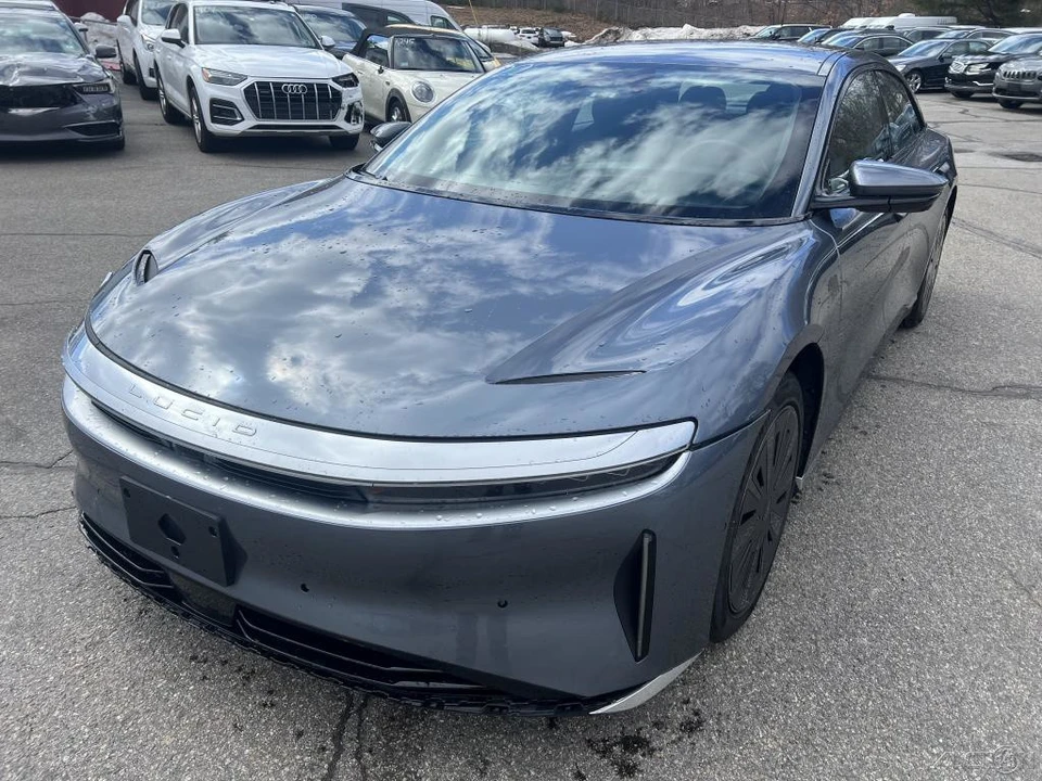 2023 Lucid Air - Image 9 of 12