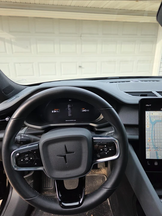 2023 Polestar 2 - Image 12 of 19