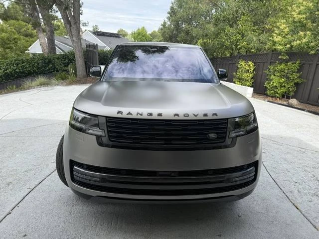 2023 Land Rover Range Rover L460 - Image 3 of 4