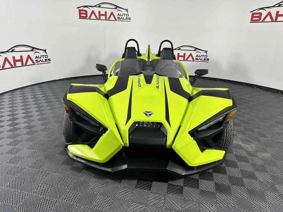 2023 Polaris Slingshot - Image 9 of 21