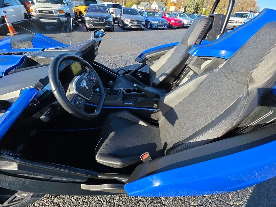 2023 Polaris Slingshot - Image 3 of 21