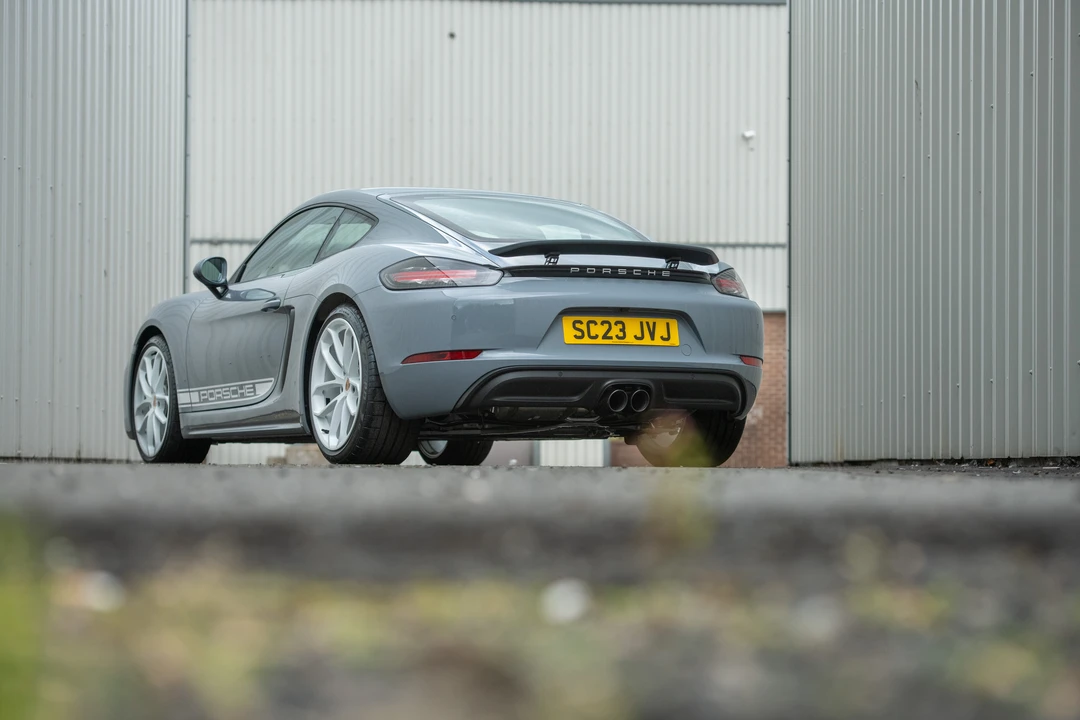 2023 Porsche 718 Cayman - Image 12 of 31