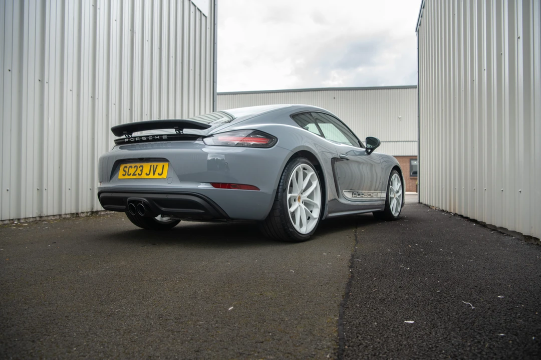 2023 Porsche 718 Cayman - Image 5 of 31