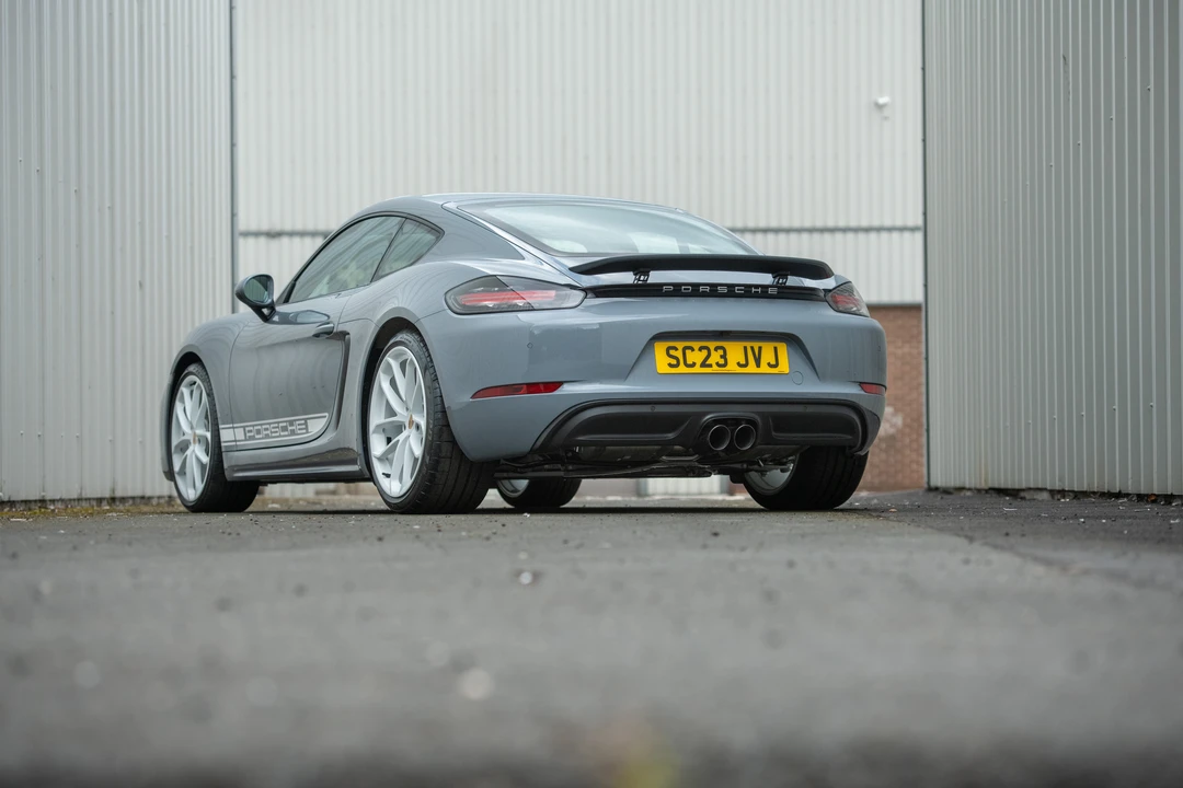 2023 Porsche 718 Cayman - Image 7 of 31