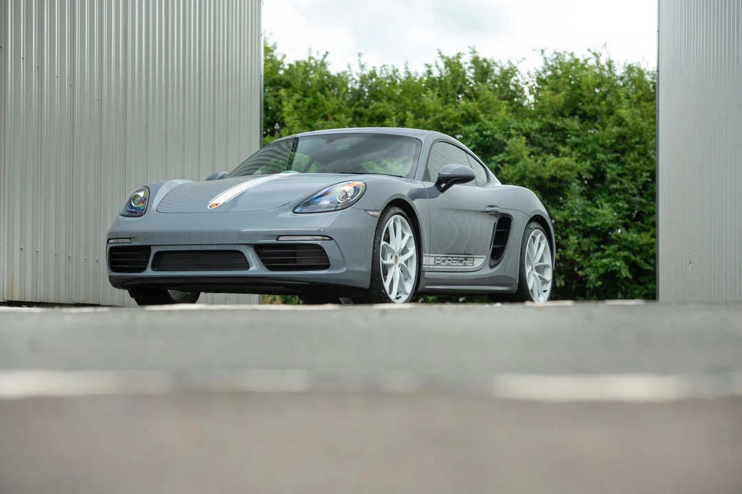 2023 Porsche 718 Cayman - Image 18 of 31