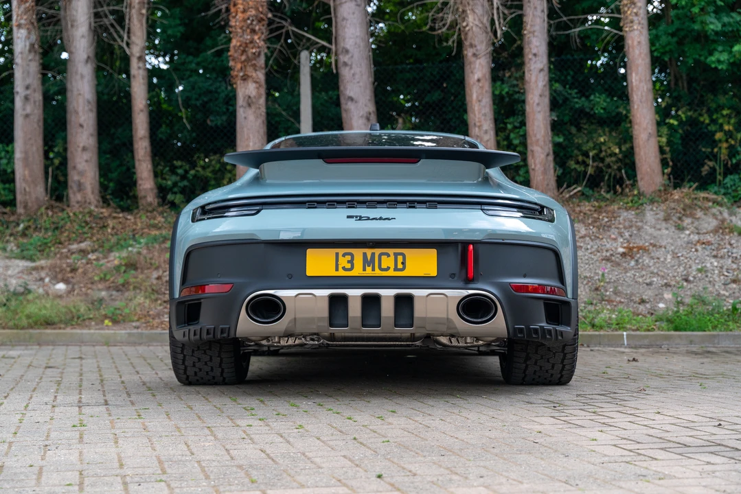 2023 Porsche 992 Dakar - Image 7 of 31