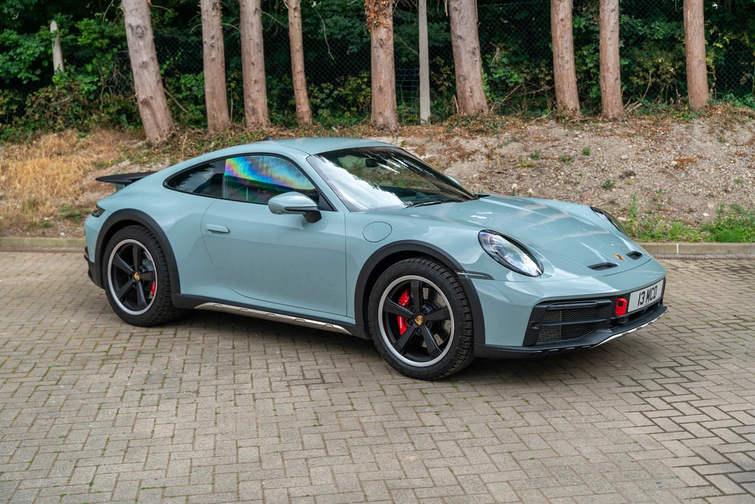 2023 Porsche 992 Dakar - Image 16 of 31