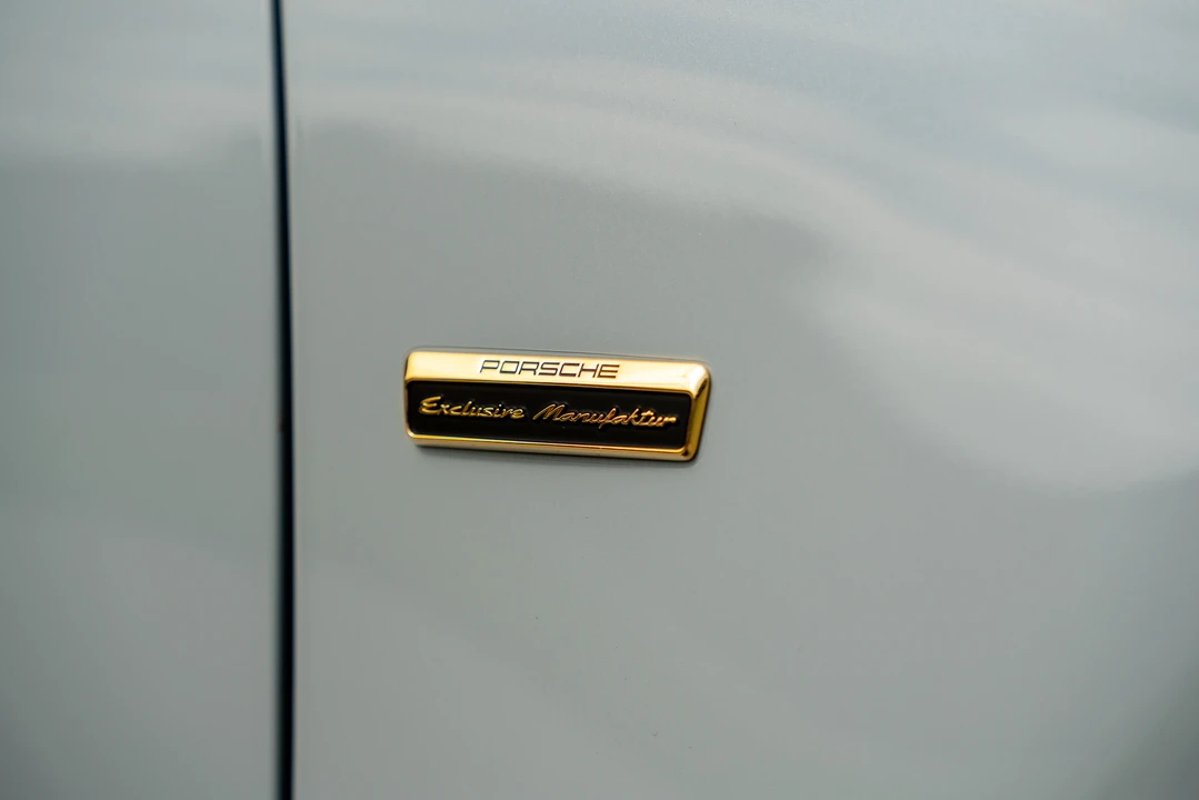 2023 Porsche 992 Carrera - Image 28 of 31