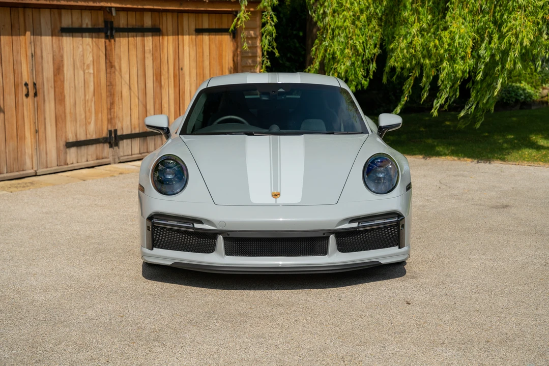 2023 Porsche 992 Carrera - Image 3 of 31