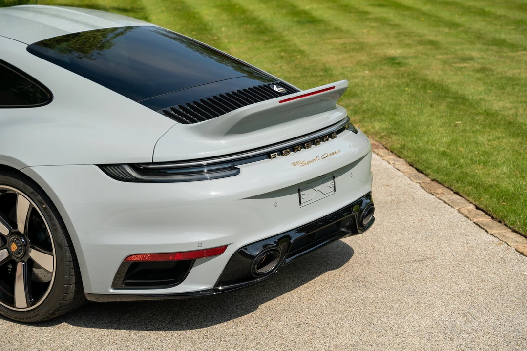 2023 Porsche 992 Carrera - Image 31 of 31