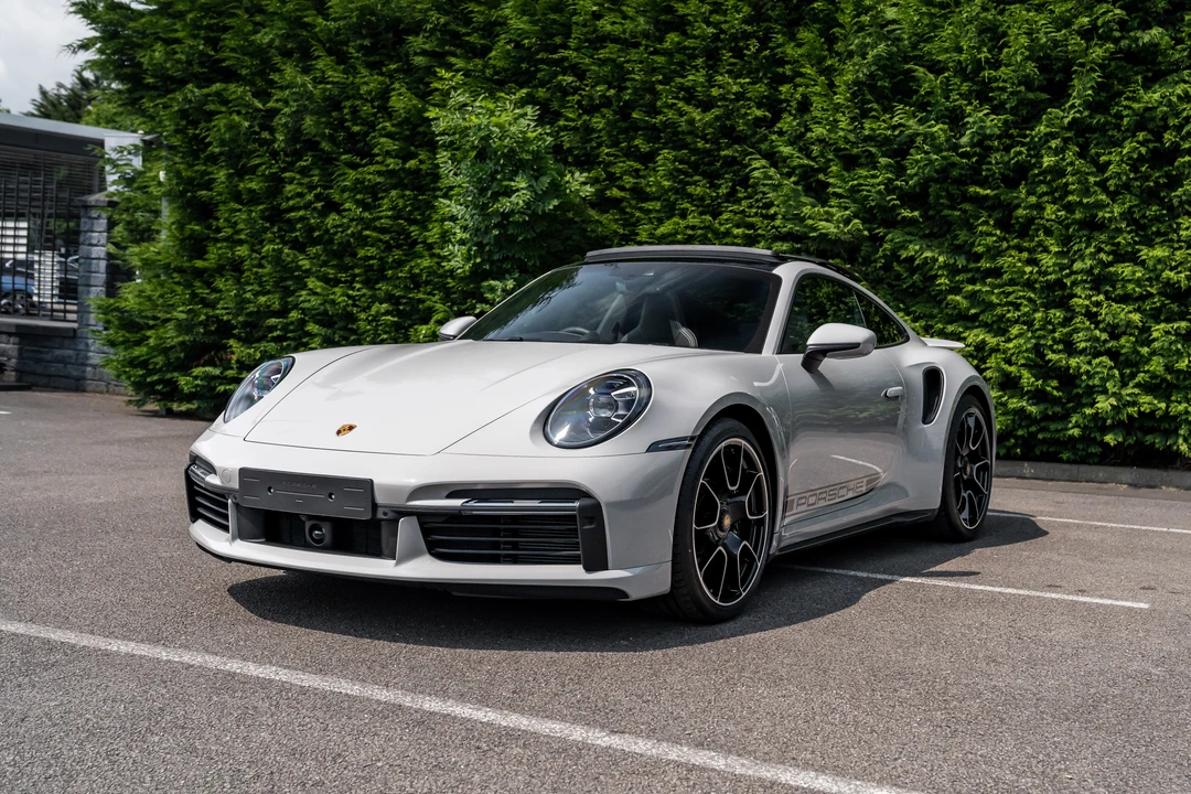 2023 Porsche 992 Turbo - Image 12 of 31
