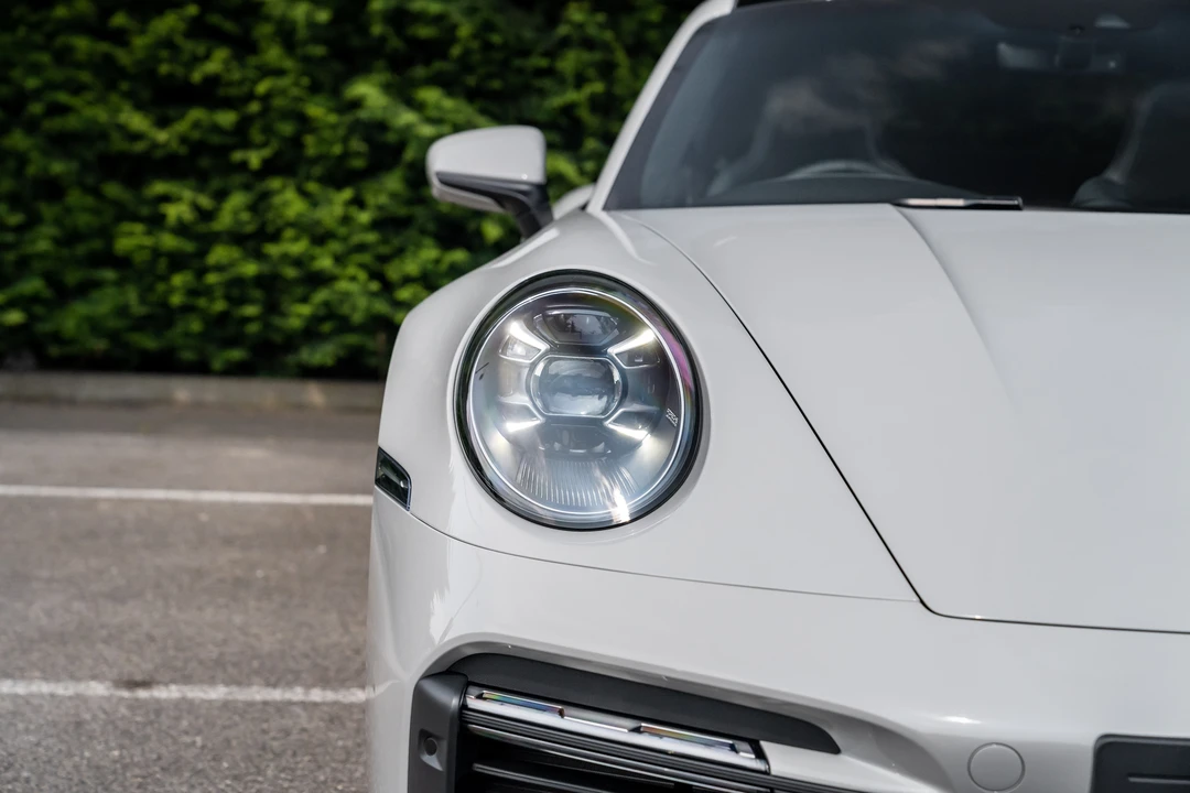 2023 Porsche 992 Turbo - Image 20 of 31