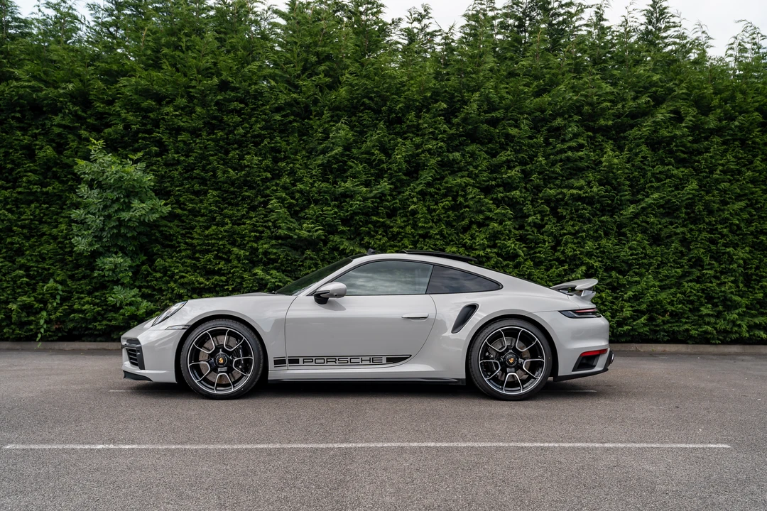 2023 Porsche 992 Turbo - Image 5 of 31