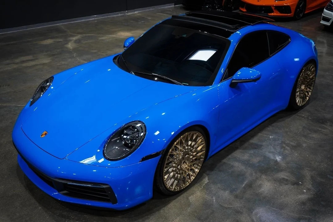2023 Porsche 992 Carrera 4 - Image 15 of 21