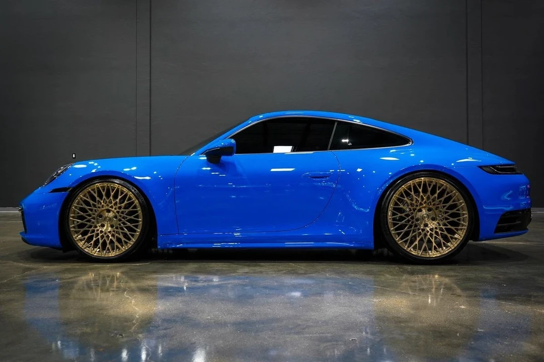 2023 Porsche 992 Carrera 4 - Image 2 of 21
