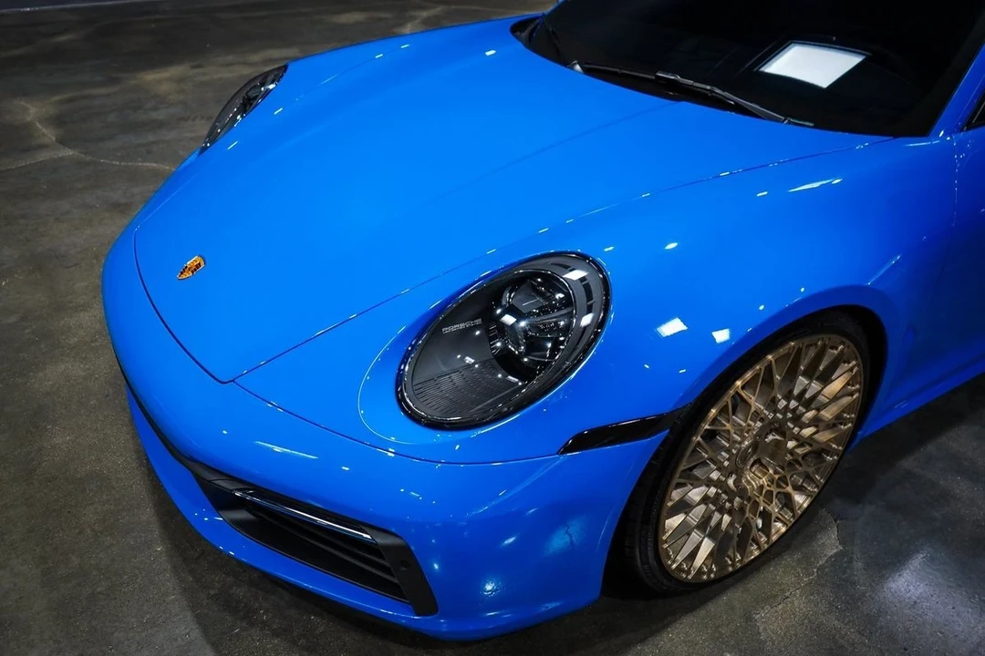 2023 Porsche 992 Carrera 4 - Image 11 of 21