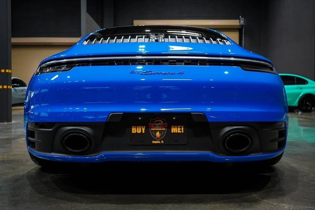2023 Porsche 992 Carrera 4 - Image 4 of 21