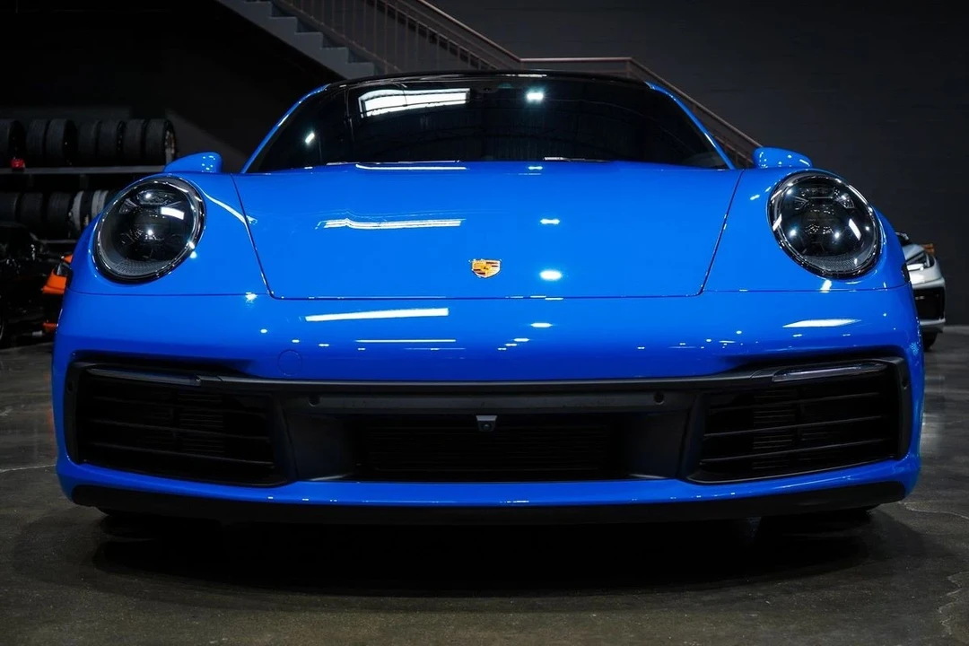 2023 Porsche 992 Carrera 4 - Image 8 of 21