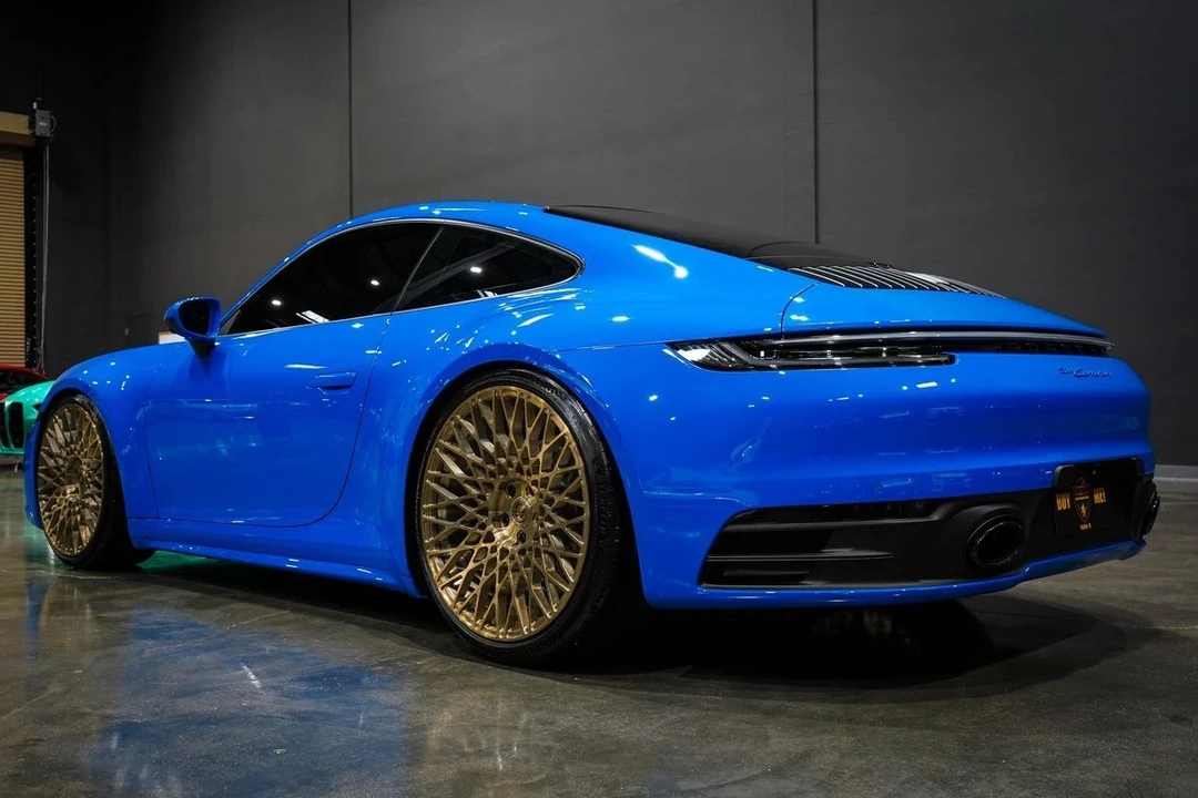 2023 Porsche 992 Carrera 4 - Image 3 of 21