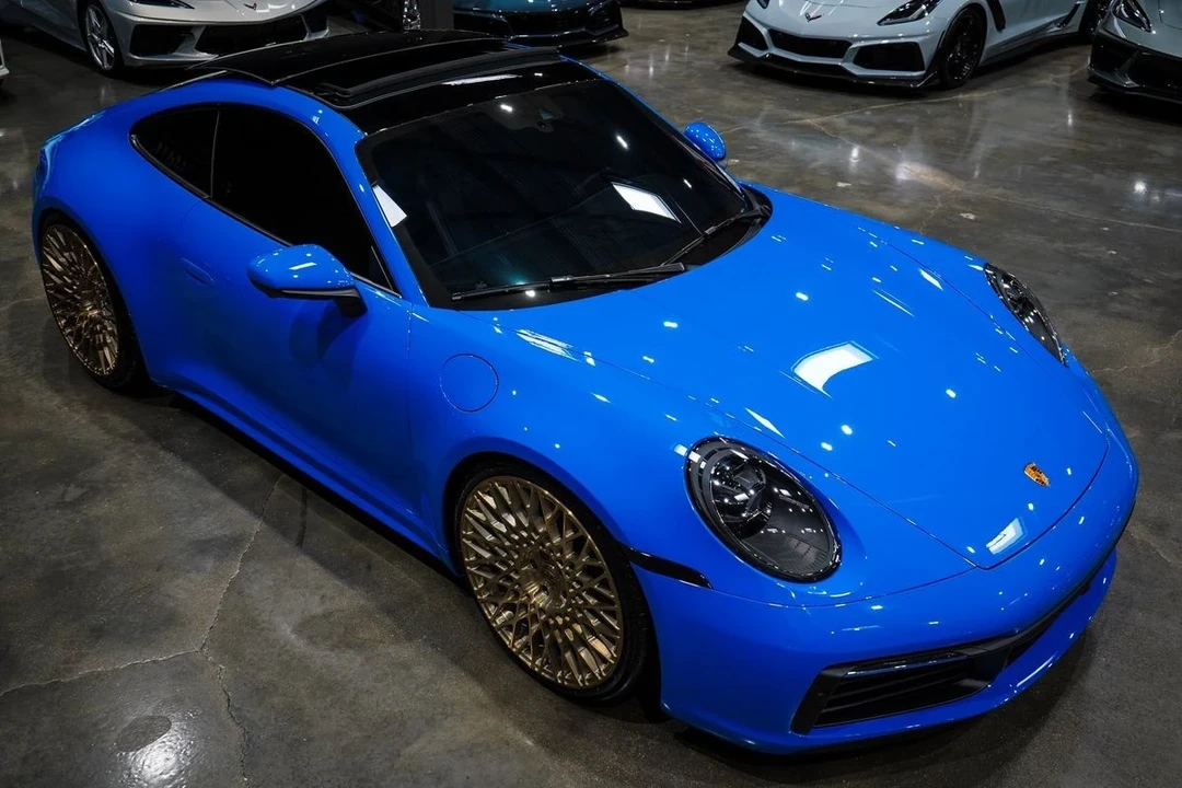 2023 Porsche 992 Carrera 4 - Image 21 of 21