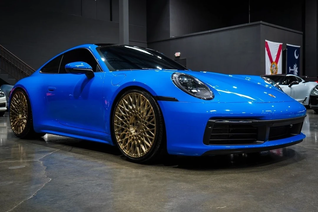 2023 Porsche 992 Carrera 4 - Image 7 of 21