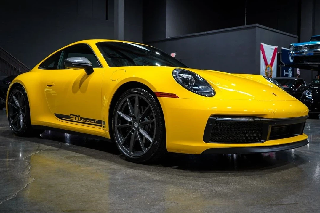 2023 Porsche 992 Carrera T - Image 7 of 21
