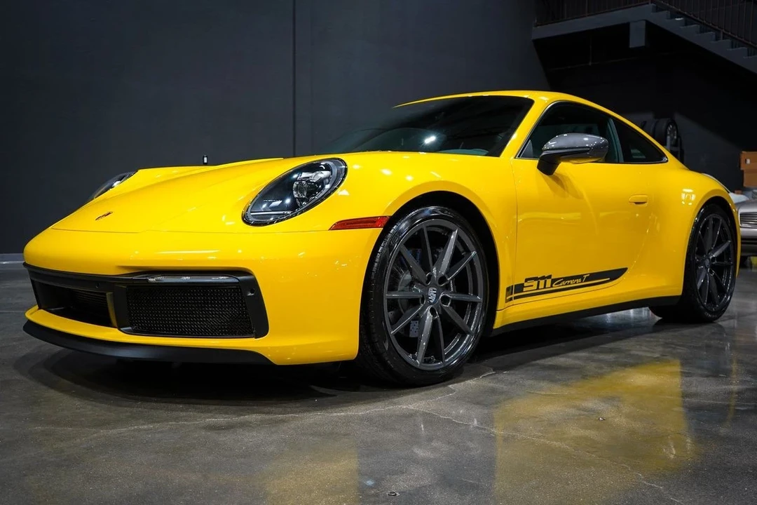 2023 Porsche 992 Carrera T - Image 10 of 21