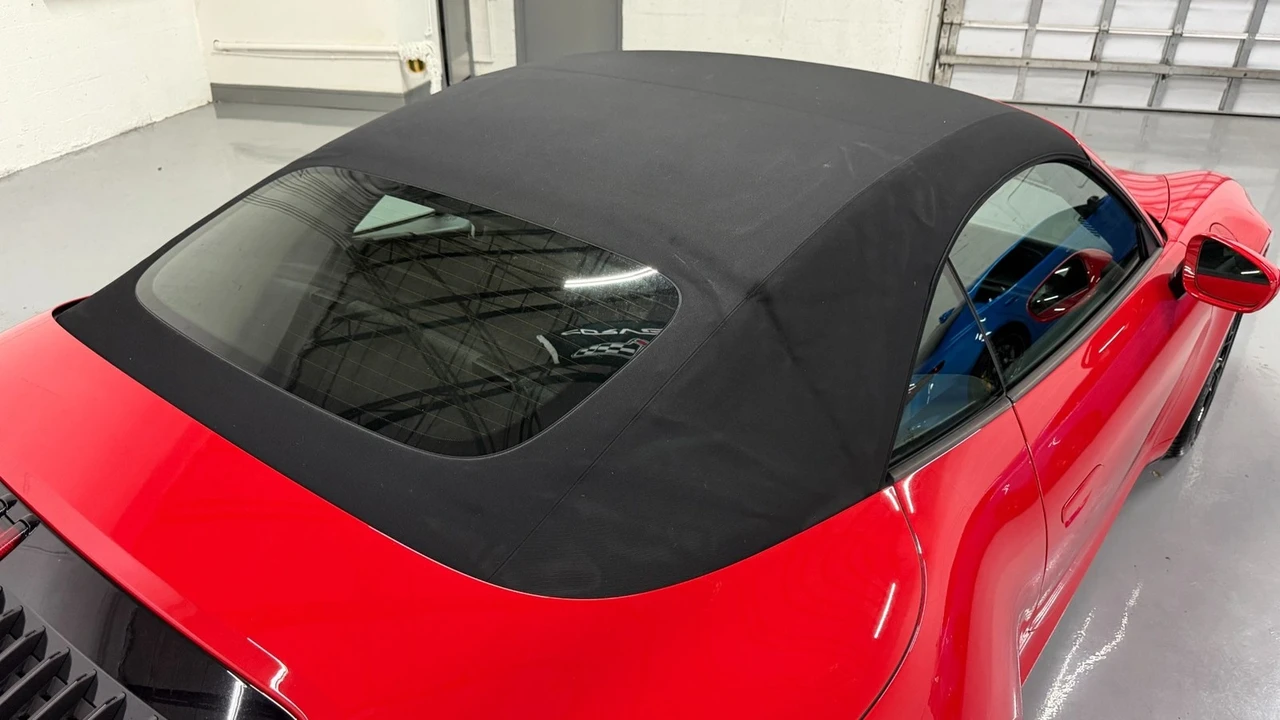 2023 Porsche 992 Carrera - Image 14 of 21