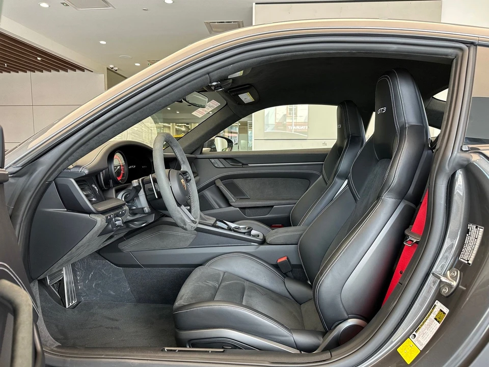 2023 Porsche 992 GT3 - Image 5 of 9