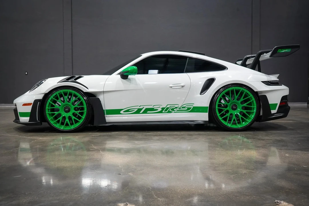 2023 Porsche 992 GT3 RS - Image 5 of 31
