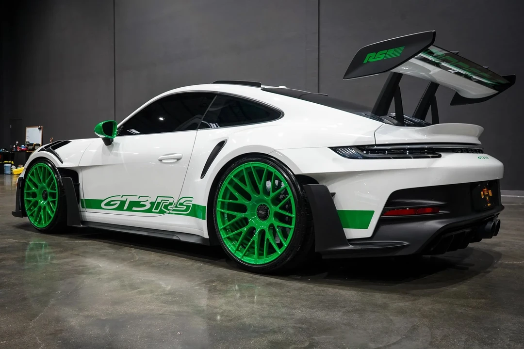 2023 Porsche 992 GT3 RS - Image 3 of 31