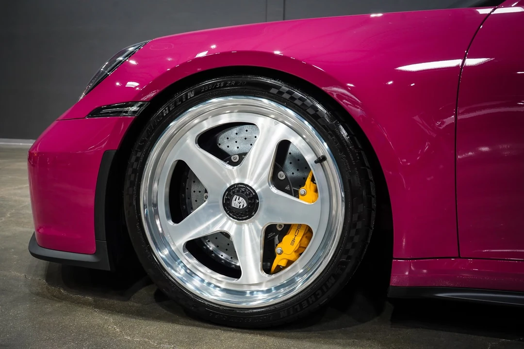 2023 Porsche 992 GT3 Touring - Image 18 of 31