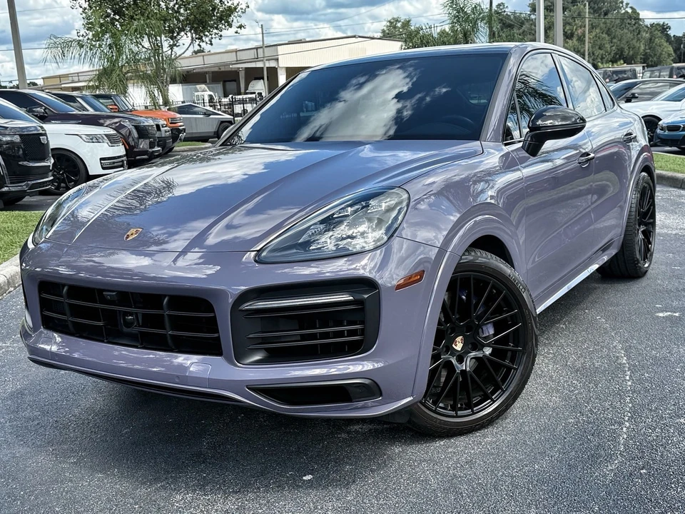2023 Porsche 9Y0/9Y3 Cayenne Coupe - Image 2 of 12