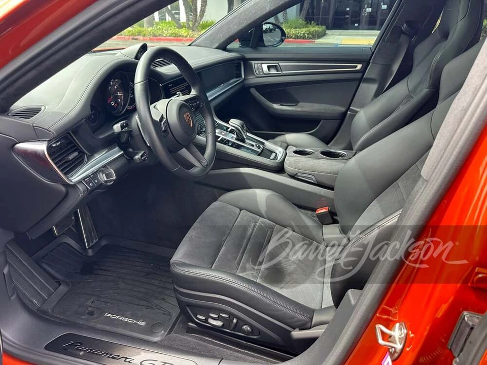 2023 Porsche 971 Panamera GTS - Image 4 of 17