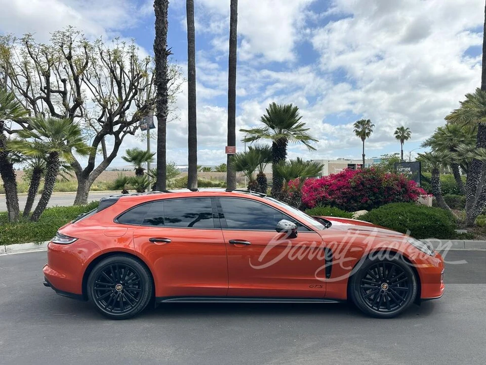 2023 Porsche 971 Panamera GTS - Image 9 of 17