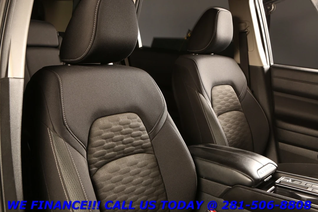 2023 Nissan Pathfinder 5th Gen - Image 20 of 21