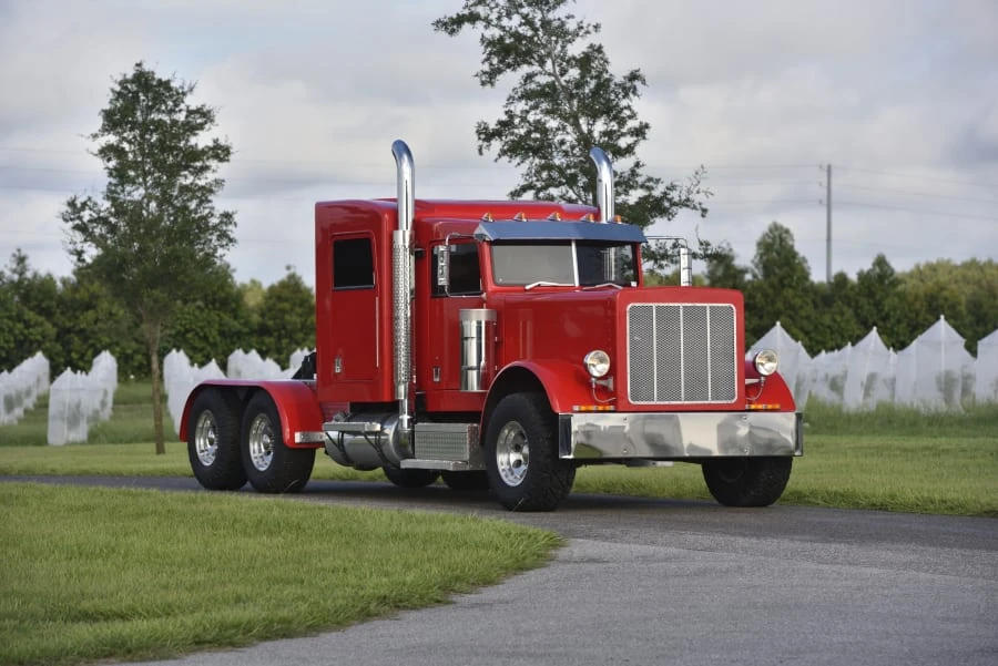 2023 Peterbilt - Image 15 of 31