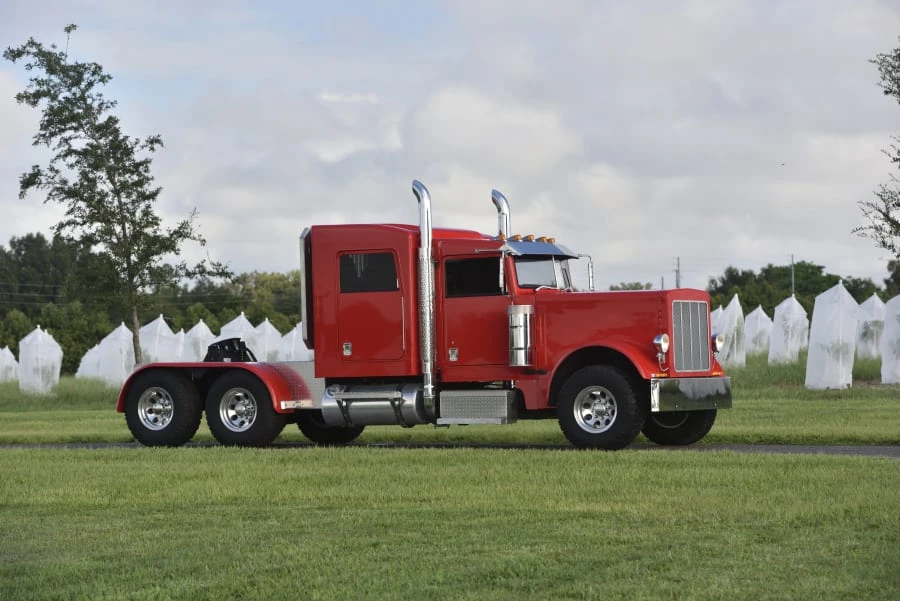 2023 Peterbilt - Image 11 of 31