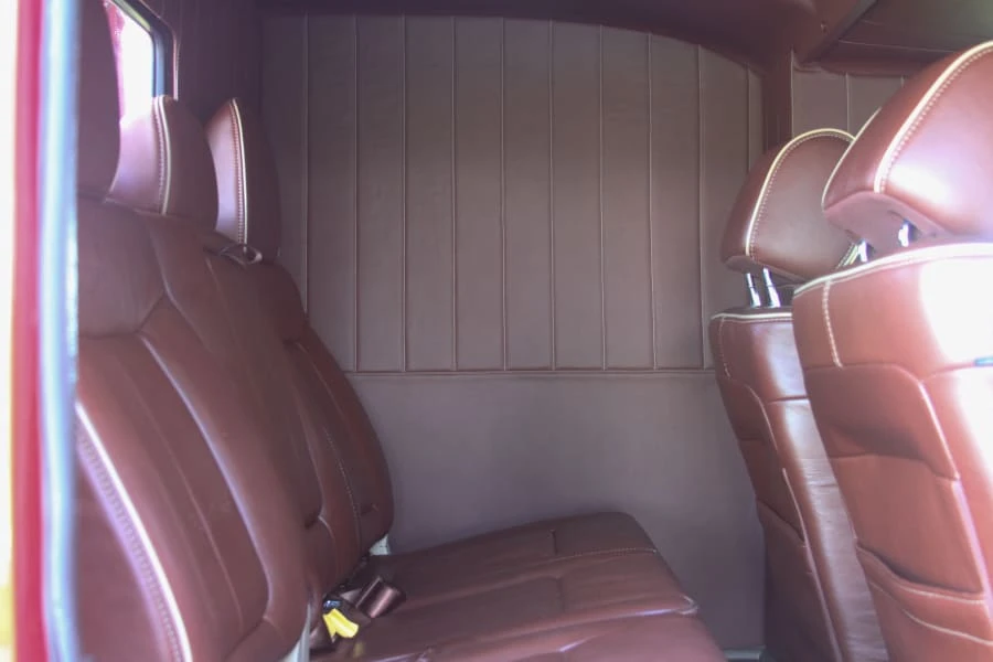 2023 Peterbilt - Image 11 of 18