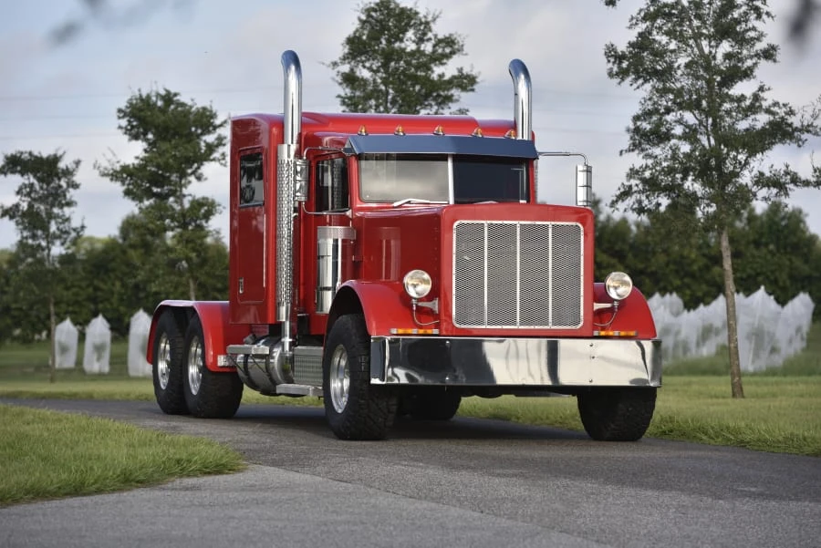2023 Peterbilt - Image 16 of 31