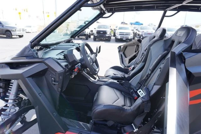 2023 Polaris Slingshot - Image 18 of 21